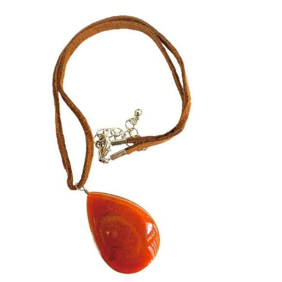 Carnelian teardrop pendant necklace on  brown cord - Picture 4 of 9